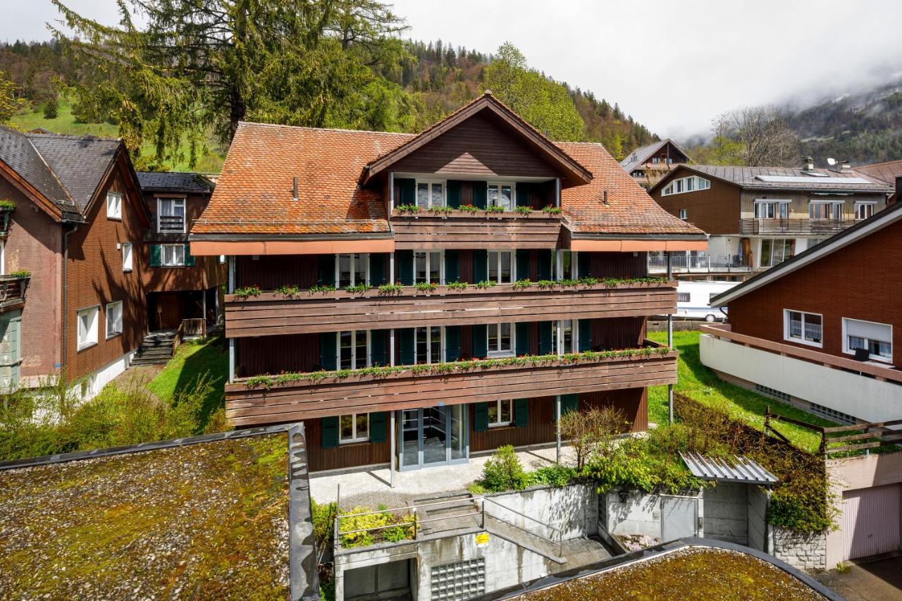 Hotel Hirschen - Village 3*