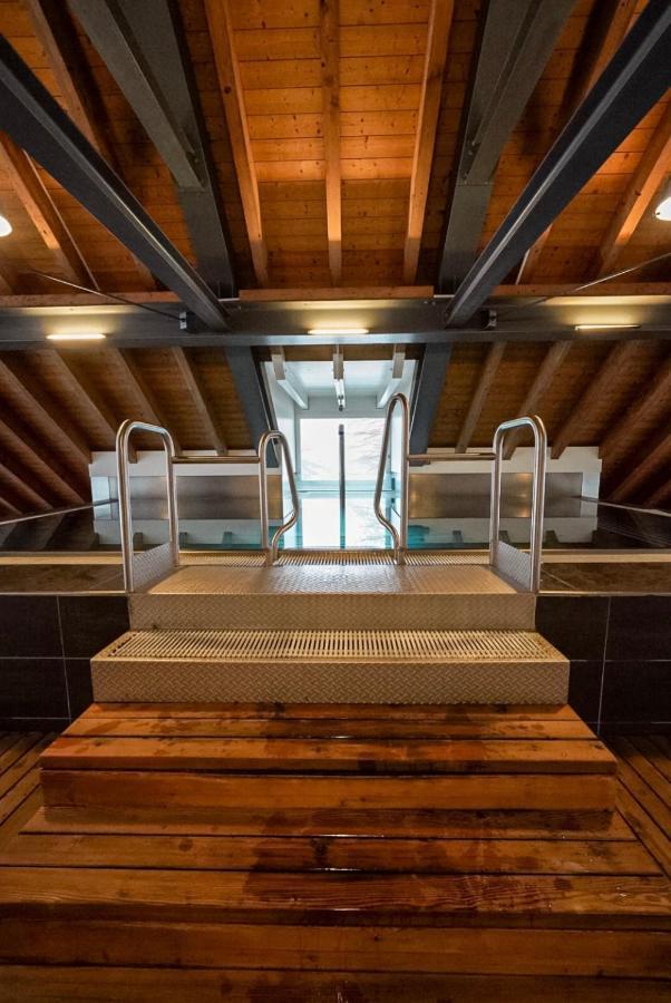 Hirschen - Village Hotel 3*